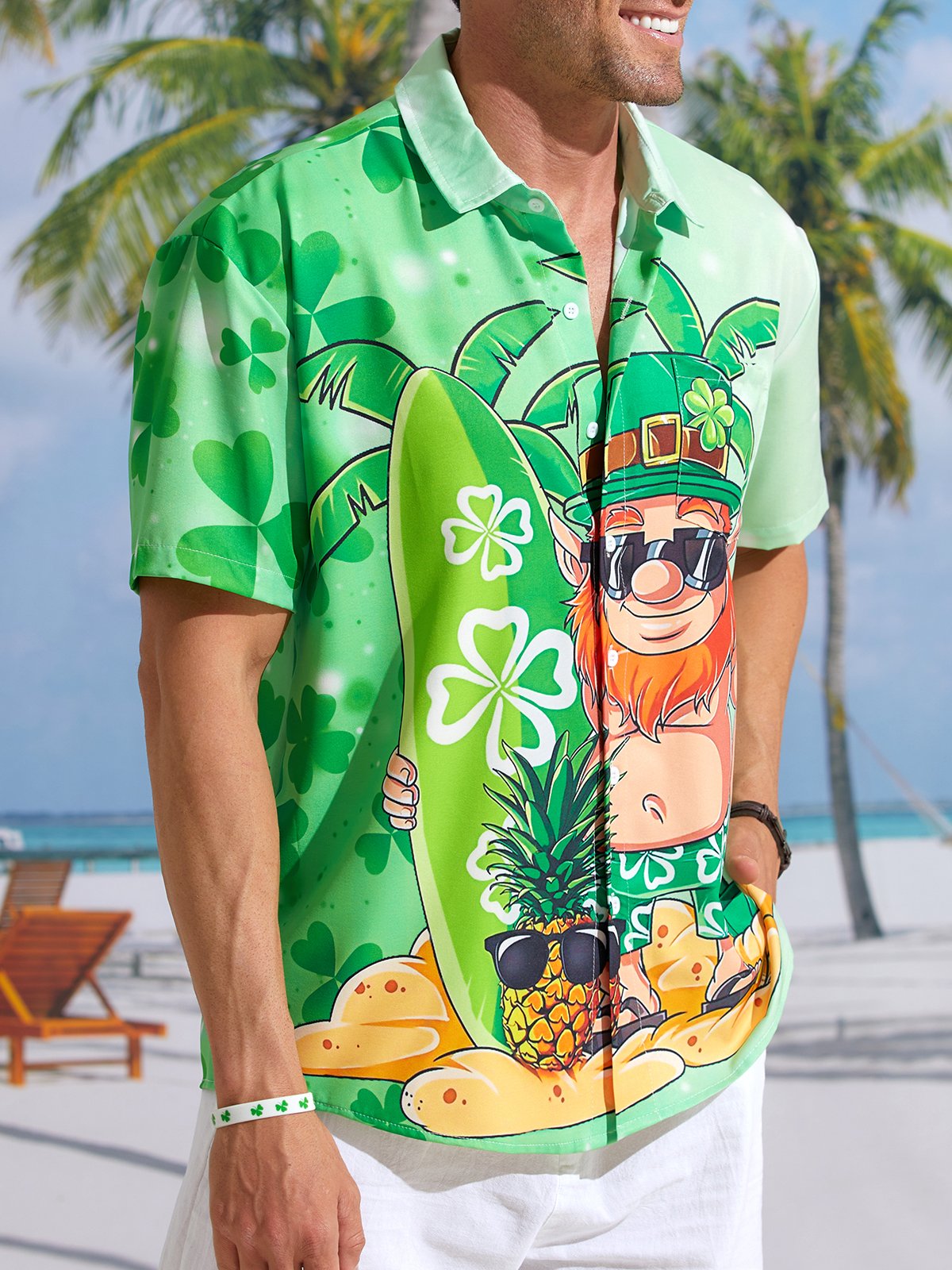 Hardaddy Hawaiian Button Up Shirt for Men Green St. Patrick's Day Lucky Clover Beach Paddleboard Regular Fit Short Sleeve Shirt St Paddy's Day Shirt