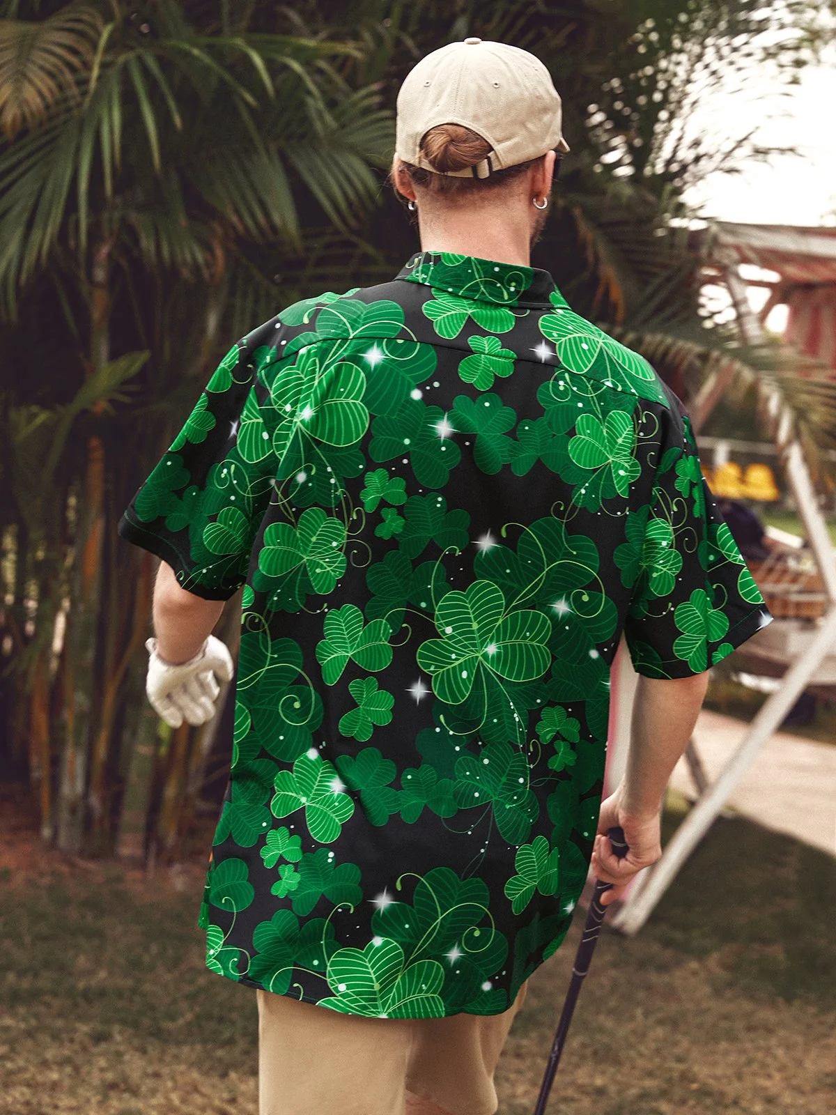 Hardaddy Hawaiian Button Up Shirt for Men Green St. Patrick's Day Lucky Clover Gold Coins Beauty Regular Fit Short Sleeve Shirt St Paddy's Day Shirt