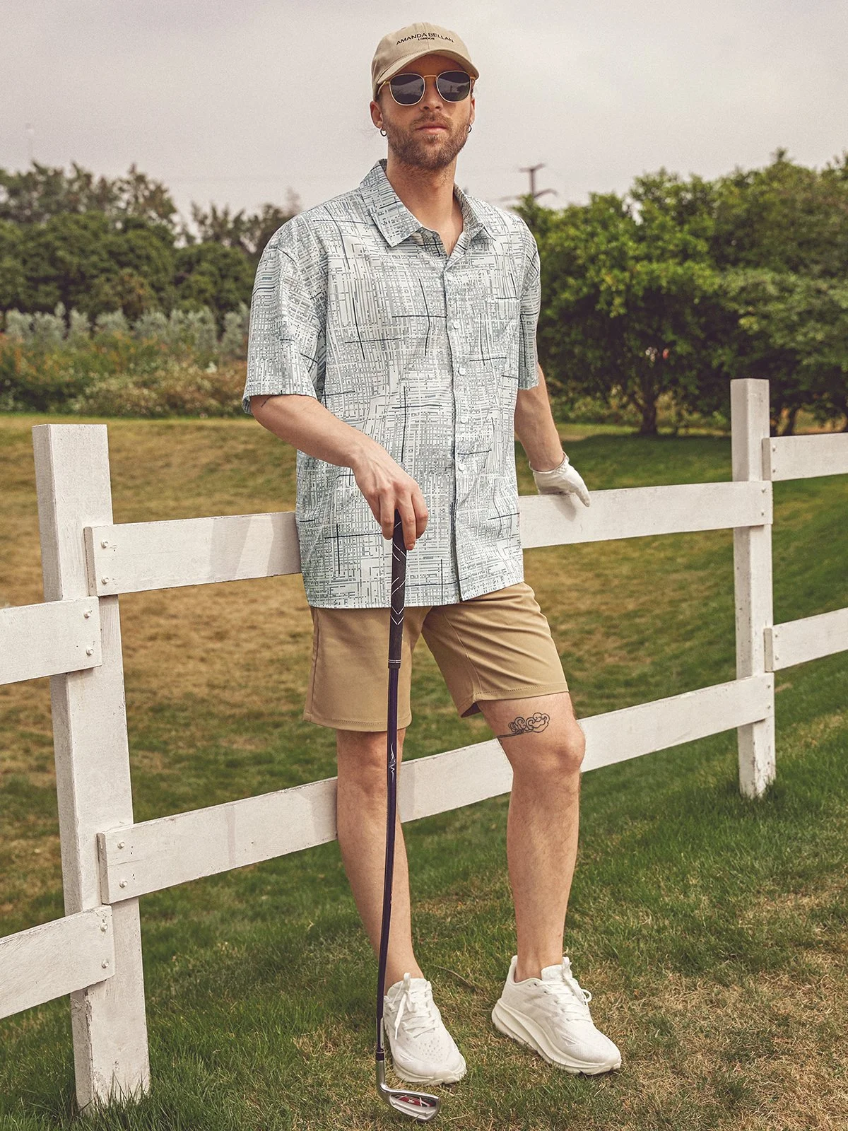 Hardaddy Classic Button Down Hawaiian Shirt Gray Abstract Chest Pocket Short Sleeve Casual Shirt