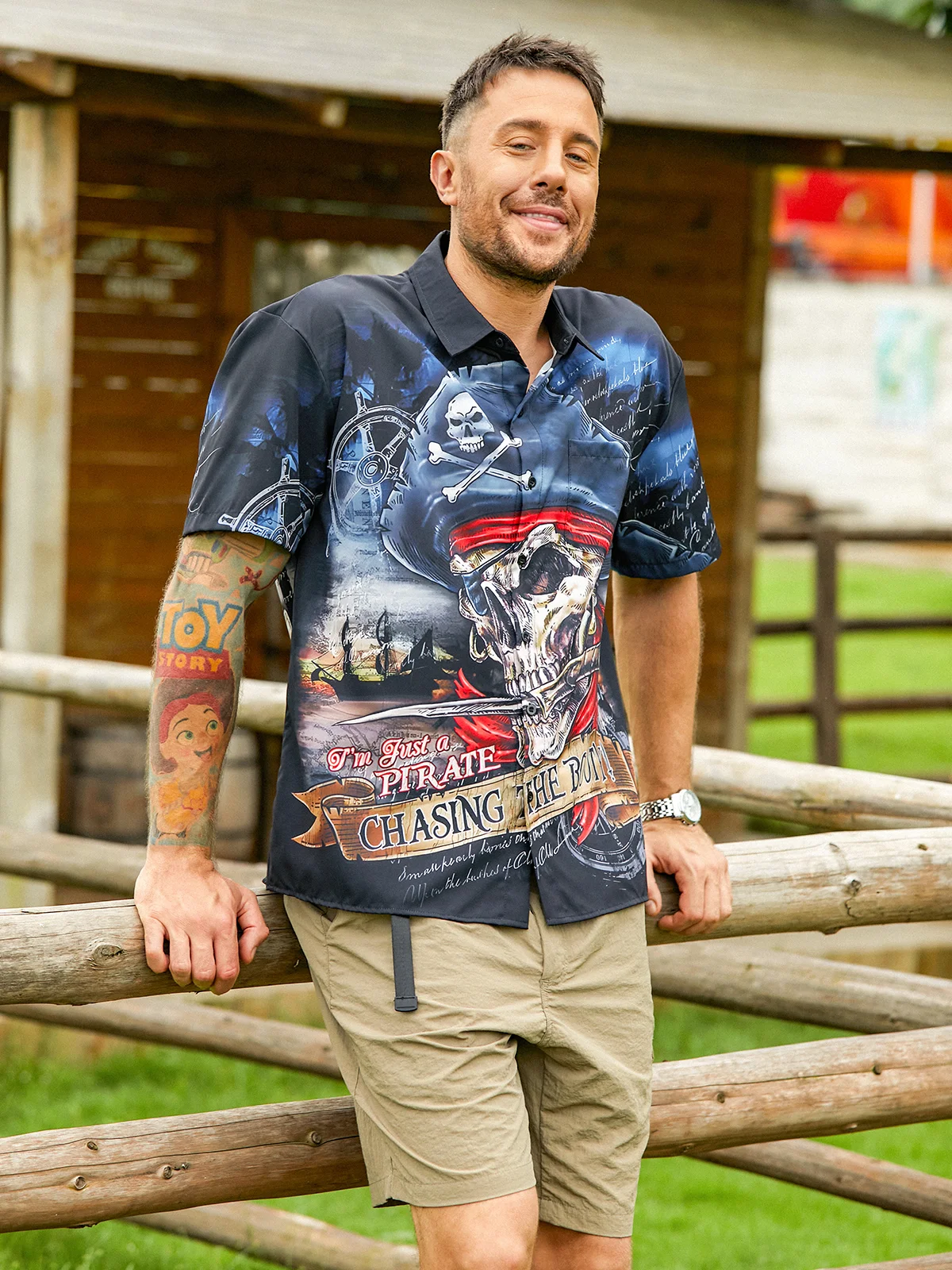 Hardaddy Black Skull Pirate Marine Chest Pocket Short Sleeve Hawaiian Botton Down Shirt